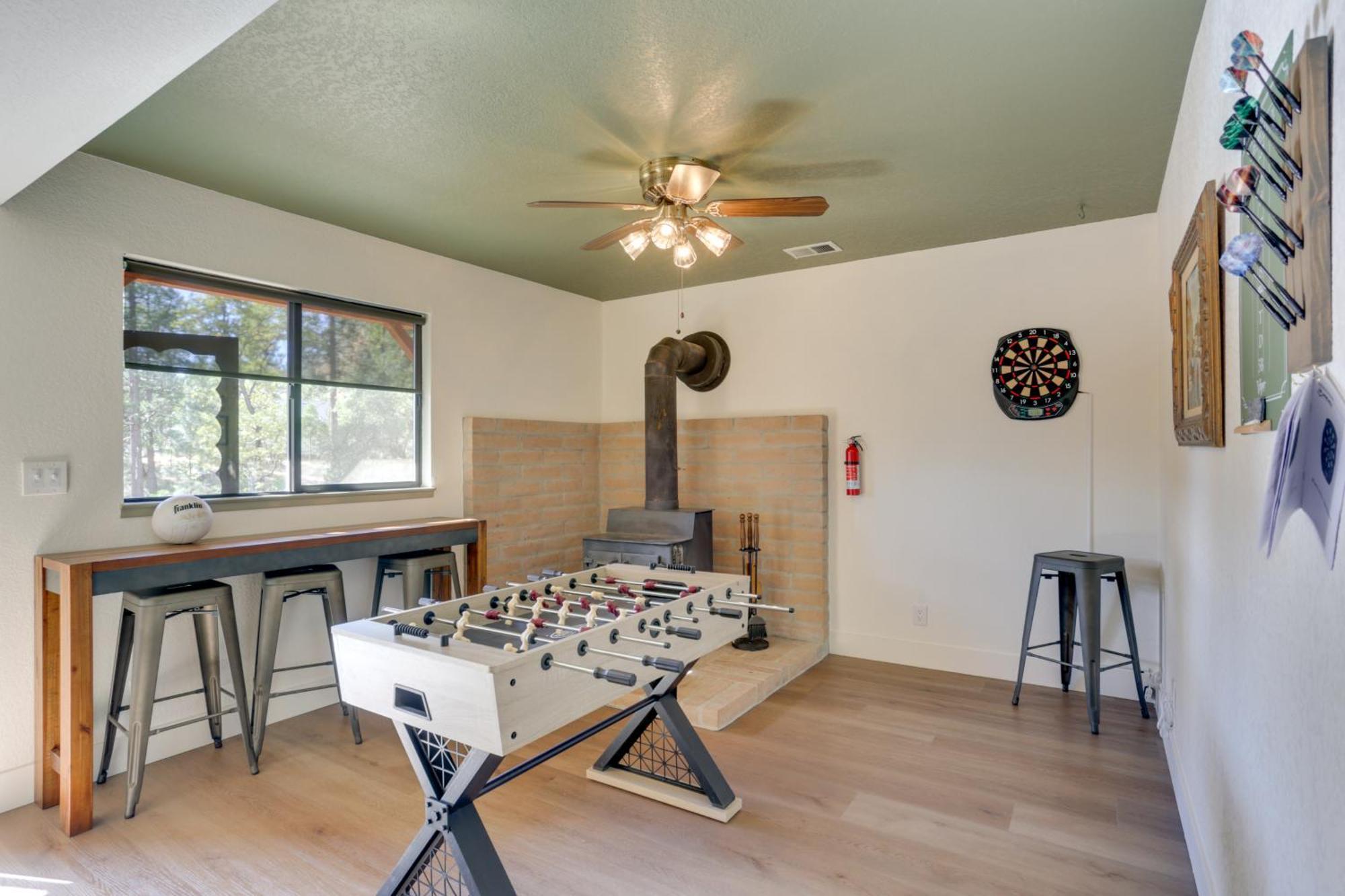 Pet-Friendly Escape With Game Room And Fire Pit! North Fork Экстерьер фото