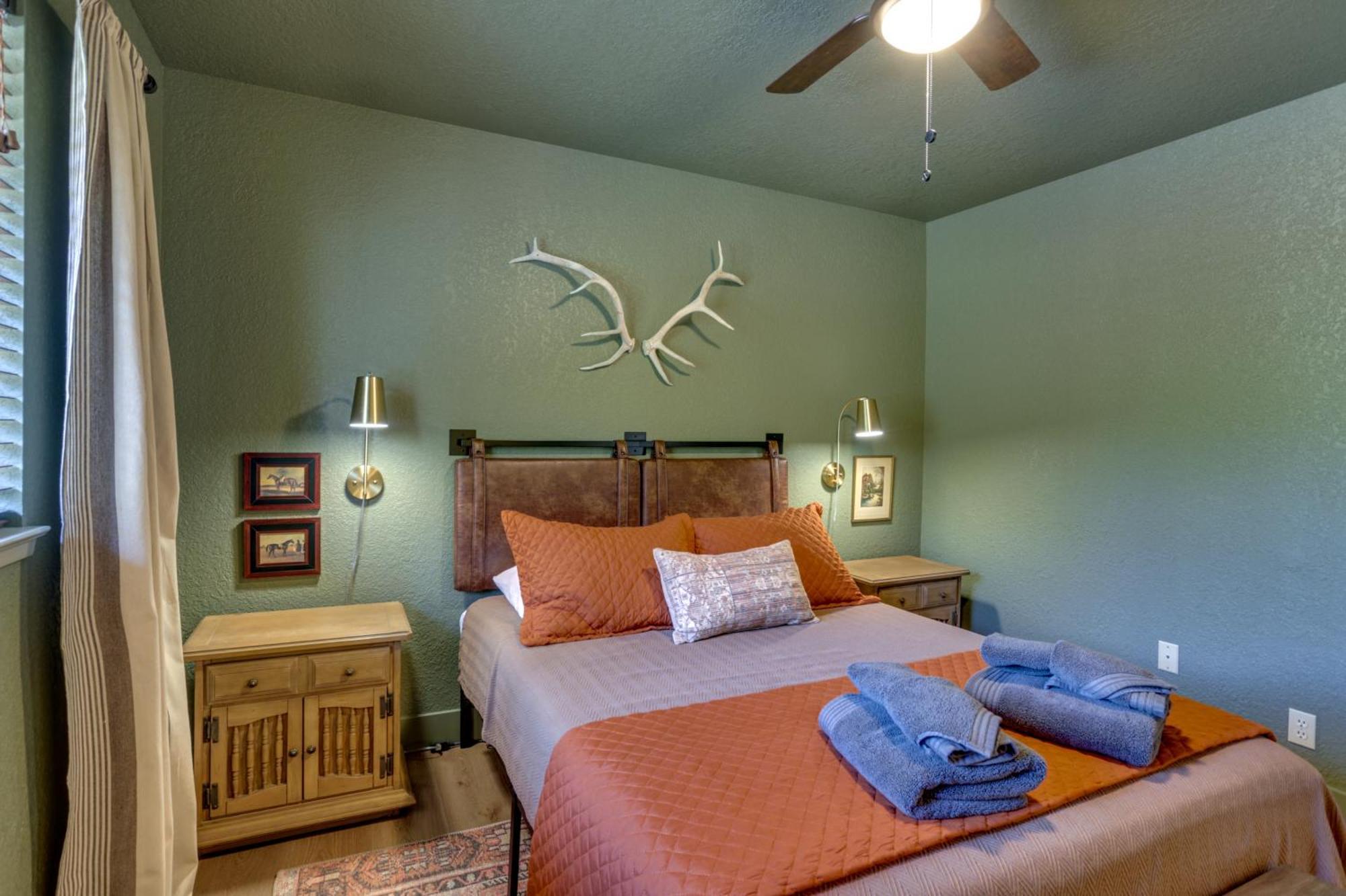 Pet-Friendly Escape With Game Room And Fire Pit! North Fork Экстерьер фото