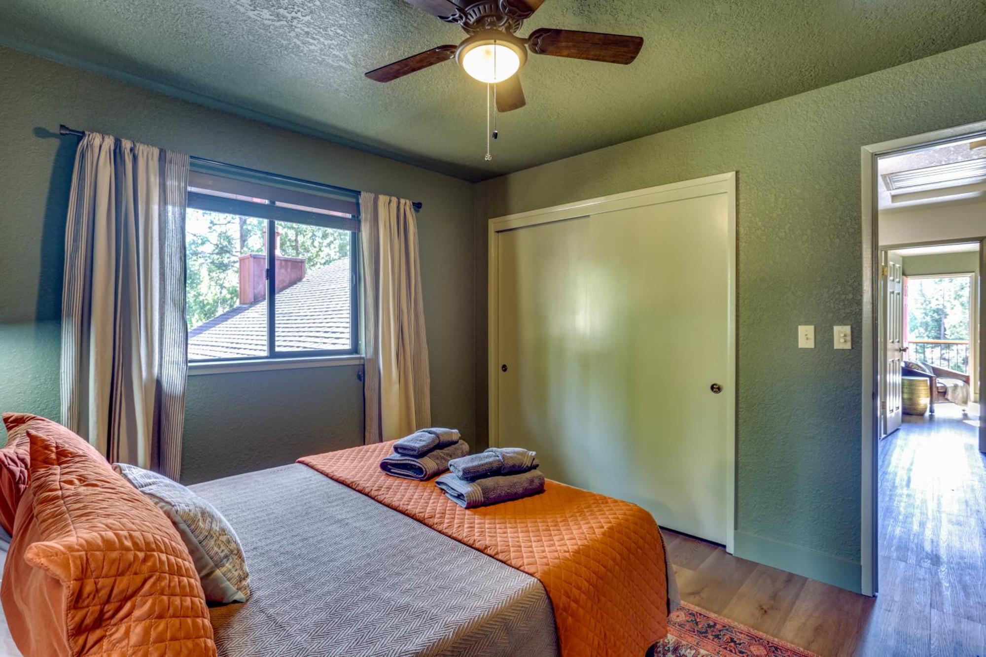Pet-Friendly Escape With Game Room And Fire Pit! North Fork Экстерьер фото
