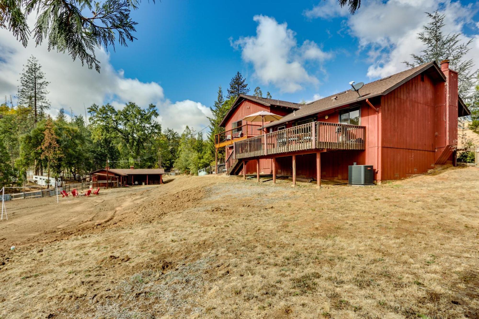 Pet-Friendly Escape With Game Room And Fire Pit! North Fork Экстерьер фото